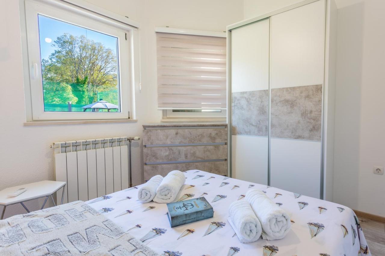 Villa Maris Dugopolje Eksteriør billede